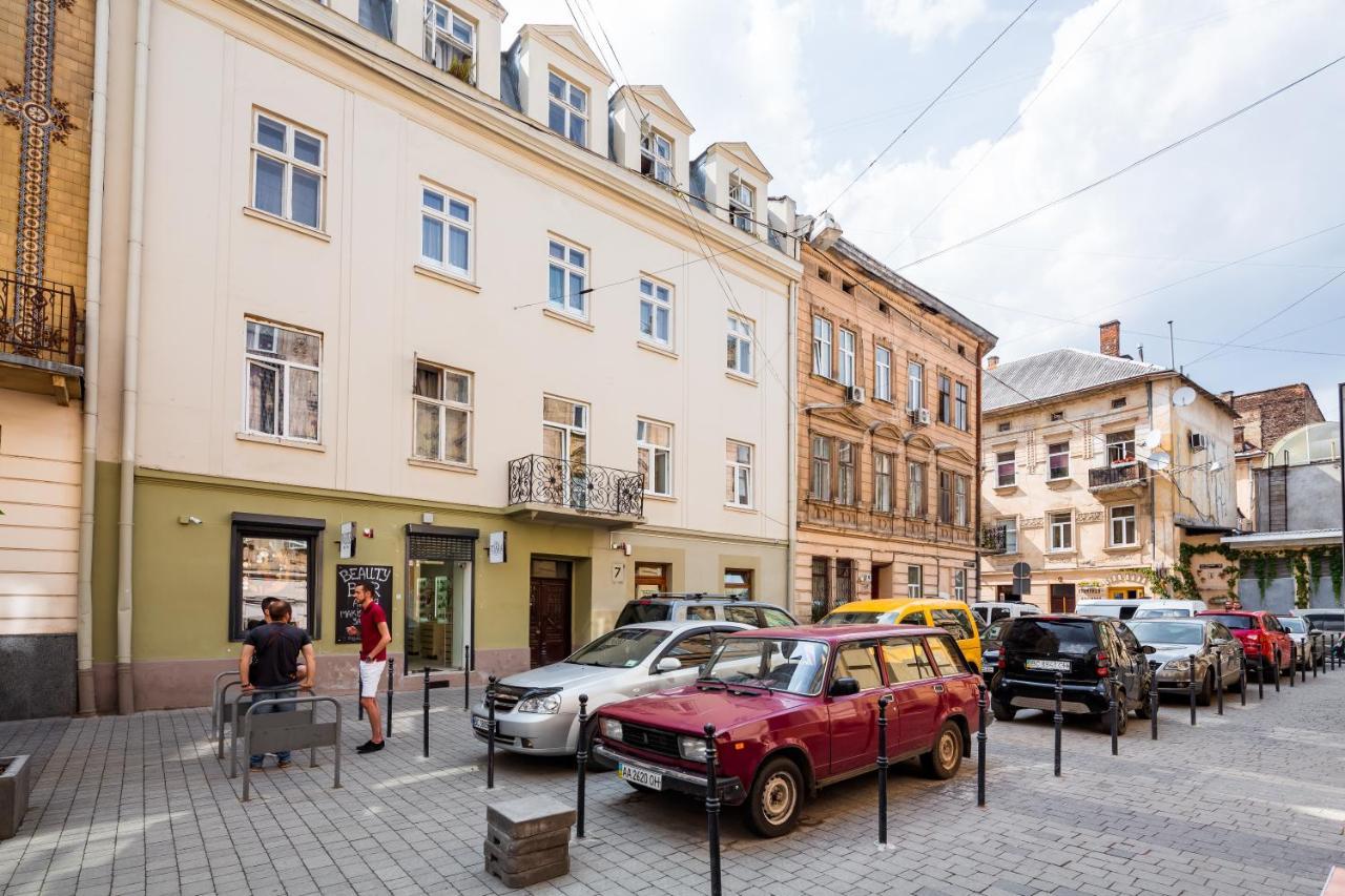 Apartment On Lesya Kurbasa 7 Lvov Exteriér fotografie